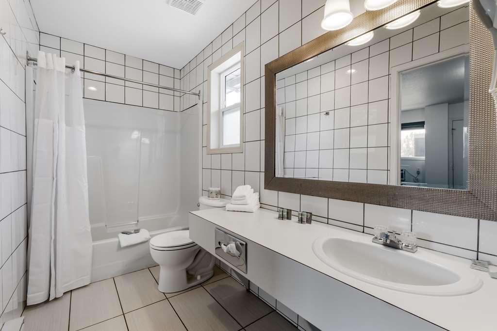 Stoke Hotel Surestay Collection By Best Western Ревелсток Номер фото