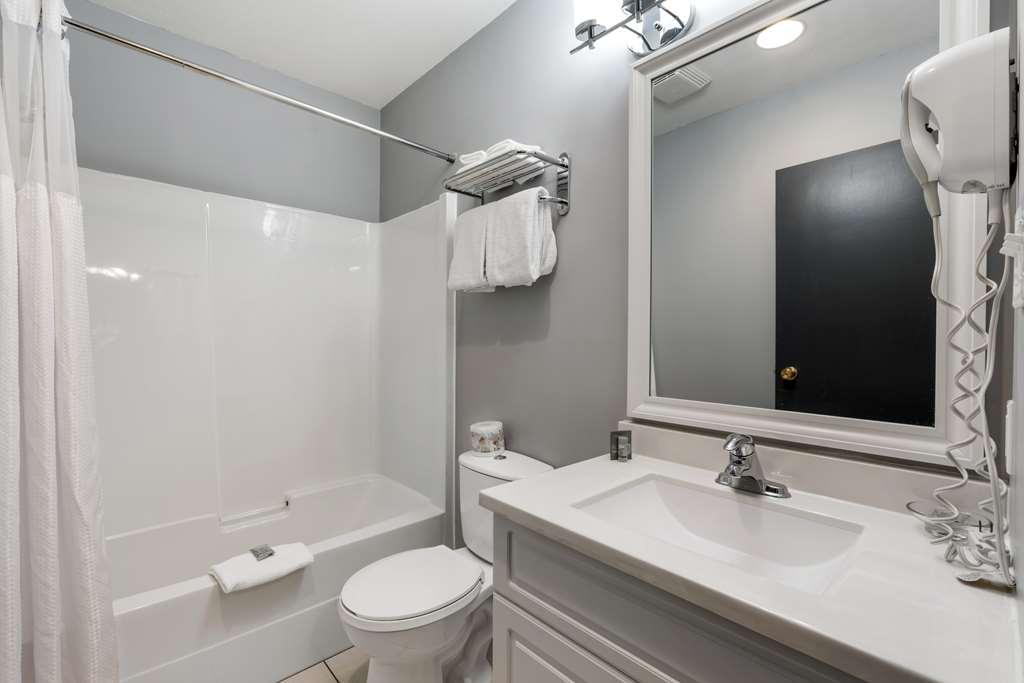 Stoke Hotel Surestay Collection By Best Western Ревелсток Номер фото