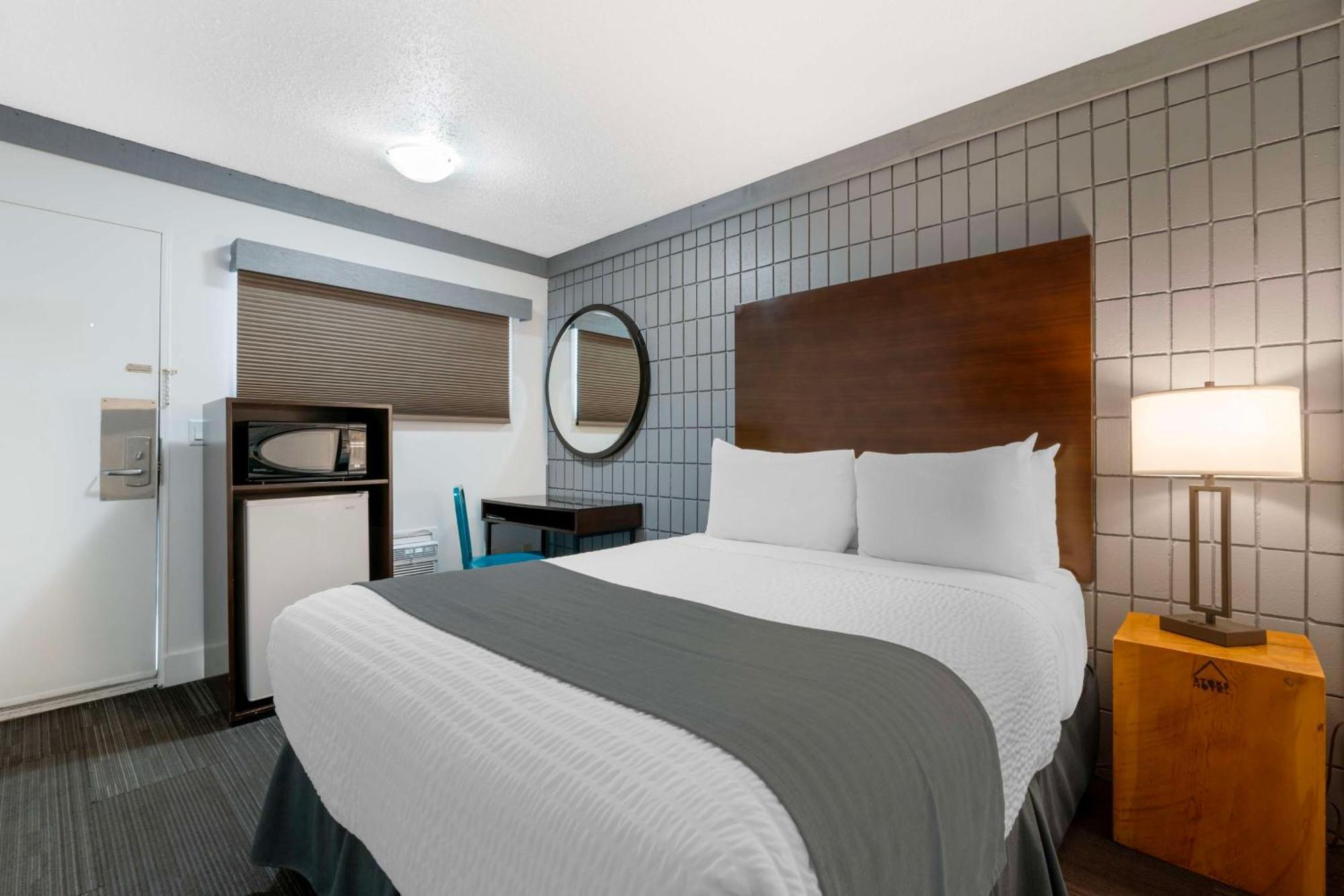 Stoke Hotel Surestay Collection By Best Western Ревелсток Экстерьер фото